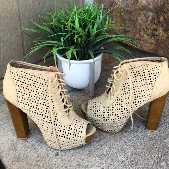 Charlotte Russe Shoes - Open toe shoes